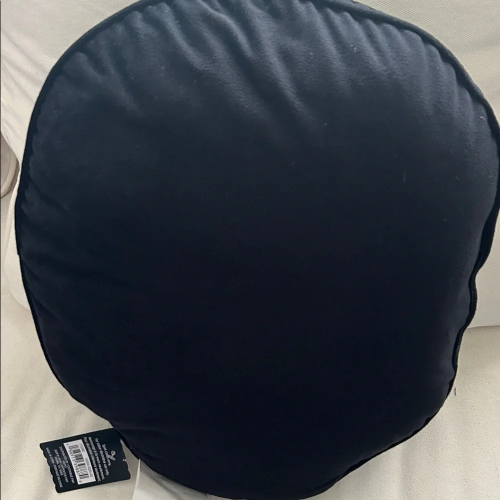 ASHLAND SKULL SILVER AND BLACK STUDDED PILLOW 13x15.5